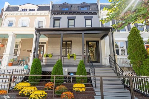 438 Kenyon St, Washington DC 20010-2915 exterior