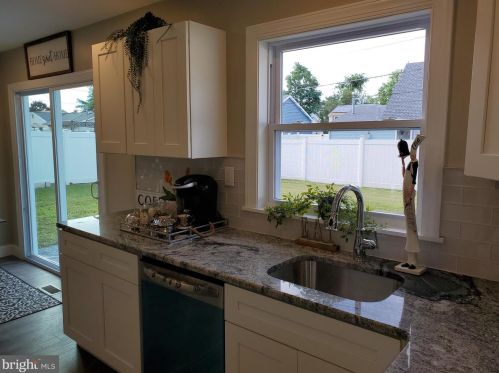 100 Echohill Ln, Willingboro NJ  08046-2206 exterior