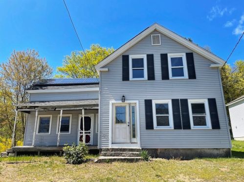 4 School St, Townsend, MA 01469-1061