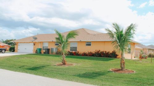337 Jeanne Ave, Fort Pierce, FL 34953-3105