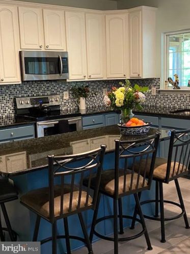 500 Rosemary Ln, Purcellville VA  20132-3274 exterior