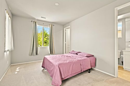 31260 Avenida Del Padre, Cathedral City CA  92234-3008 exterior