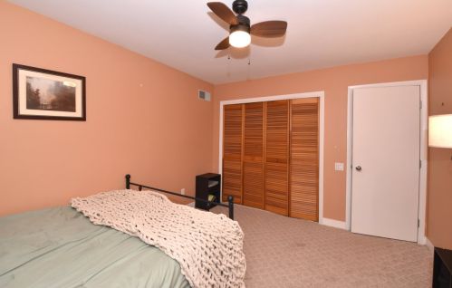 8801 Hart Dr, Waterford WI  53185-1364 exterior