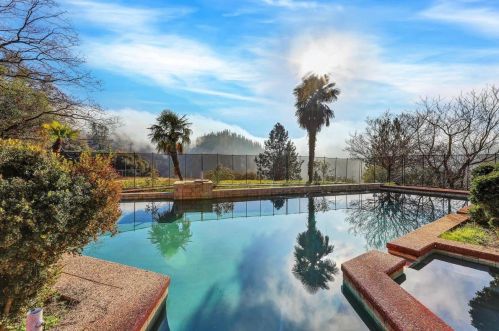 13940 Lodestar Dr, Grass Valley CA  95949-8362 exterior