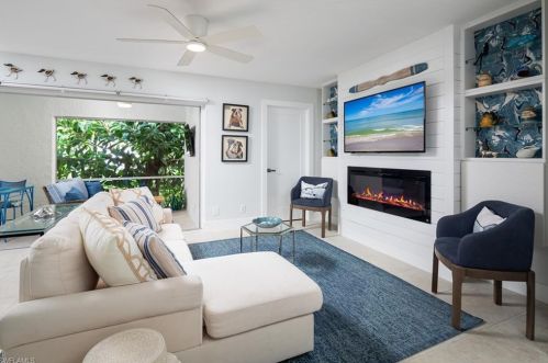 295 Georgetown Blvd, Naples, FL