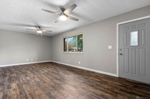 1956 Gayhart Dr, Xenia OH  45385-4825 exterior