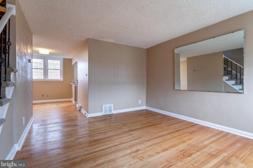 625 Beech Ave, Manor, PA 19036-1001