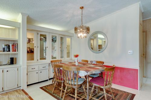 704 Silverthorn Ct, Sebastian FL  32976-7349 exterior