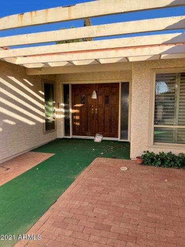 26037 Hollygreen Dr, Chandler AZ  85248-7254 exterior