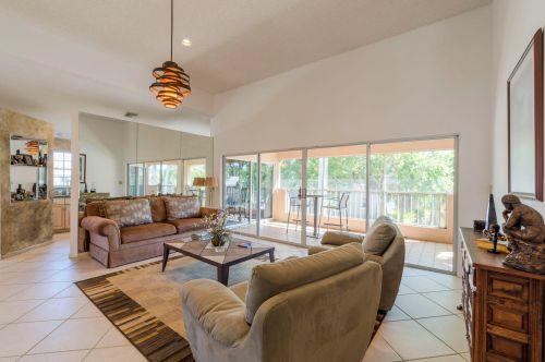 202 Legendary Cir, West Palm Beach, FL 33418-8414