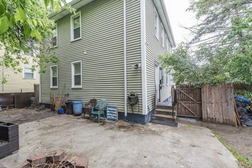 22 Veazie St, Providence RI  02908-2410 exterior
