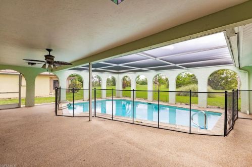 3749 6th Ave, Cape Coral, FL 33904-5204