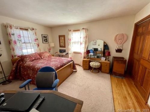 20 Kellogg St, Bethel CT  06801-1638 exterior