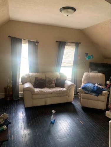 2012 Burleigh St, Milwaukee WI 53206-1704 exterior