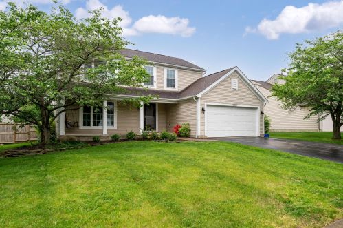 2357 Ziner Cir, Darbydale, OH 43123-4837