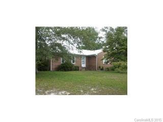 6907 Nc 109, Wadesboro NC  28170-9319 exterior