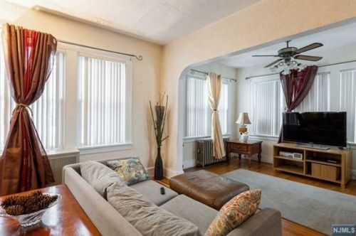 974 Garrison Ave, Teaneck NJ  07666-2619 exterior