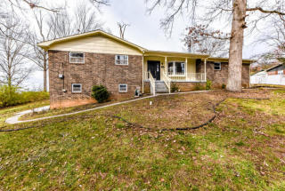 3012 Marvin Cir, Maryville, TN 37803-0565