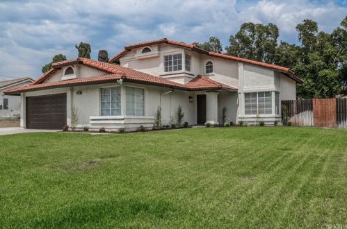 2383 Brierwood Ave, Rialto, CA 92377-8218