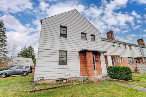 2 Ashby St, Cincinnati, OH 45218-1306