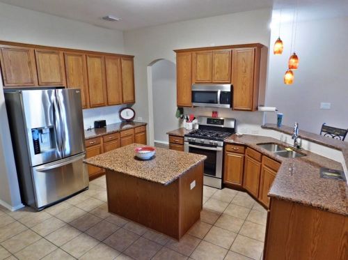 3101 Widgeon Ln, Denton, TX 76210-7204