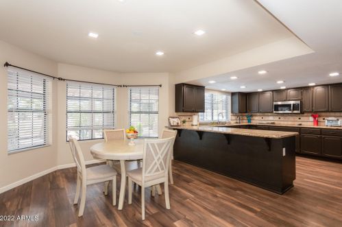 2135 Lk Shr Dr, Casa Grande AZ  85122-6105 exterior