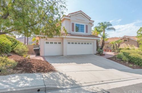 67 Corte Madera, Lake Elsinore, CA 92532-0200