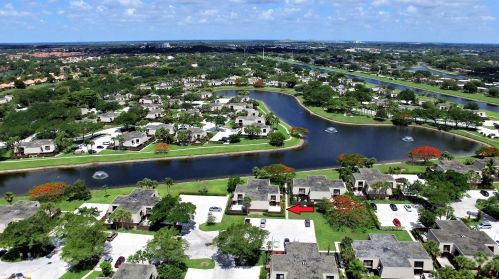 5030 50th Way, West Palm Beach, FL 33409-7141