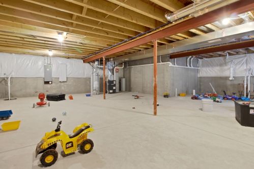 8212 92nd Ave, Dyer IN  46373 exterior