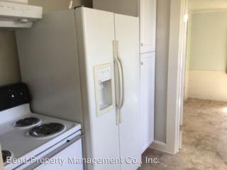 525 Norton Ave, Bend OR  97701-4323 exterior