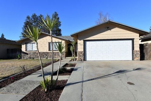 1725 Denair Ave, Turlock CA  95382-2510 exterior