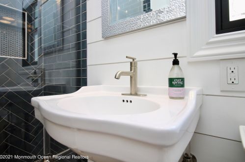 205 Ave, Belmar NJ 07719-2428 exterior