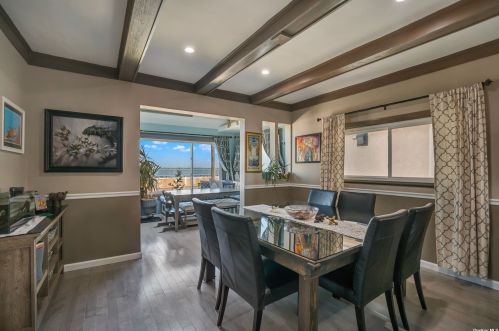 136-17 Bch Channel Dr, Far Rockaway NY  11694-2402 exterior