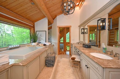 9231 Baker Hanselman Rd, Brown County OH  45121-9344 exterior