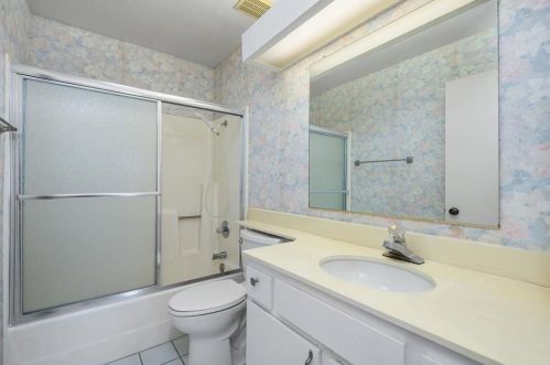 4308 Spoon Bill Way, Oceanside CA  92057-7508 exterior