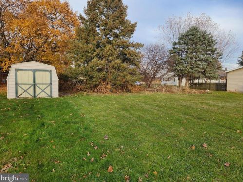 29 Mount Airy Rd, Smithville, PA 17560-9763
