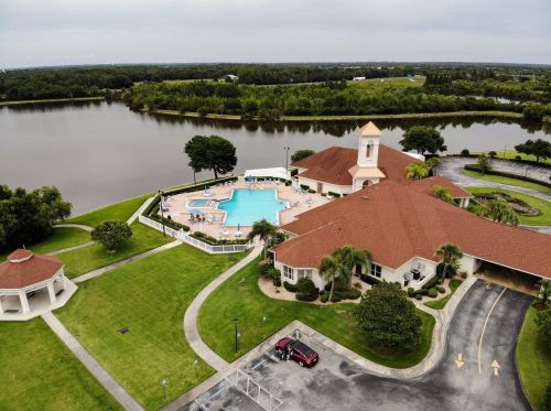 4081 Windchime Ln, Lakeland FL  33811-3011 exterior