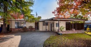3852 Washington Ave, Fresno, CA 93702-2159
