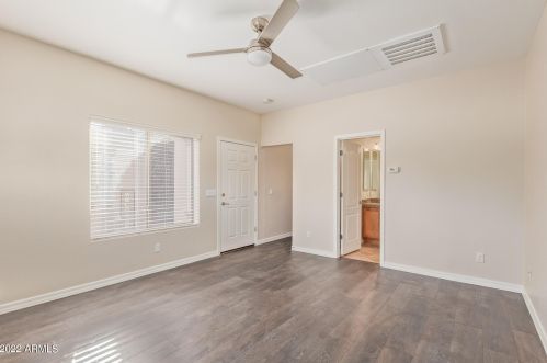 14106 12 St, Phoenix AZ 85086-8832 exterior