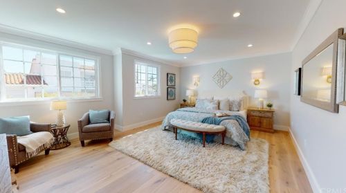 1657 Gates Ave, Manhattan Beach CA  90266-7028 exterior