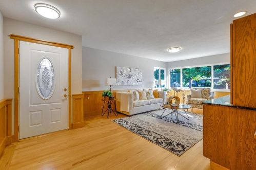 4779 Castlewood Dr, San Jose CA 95129-2258 exterior