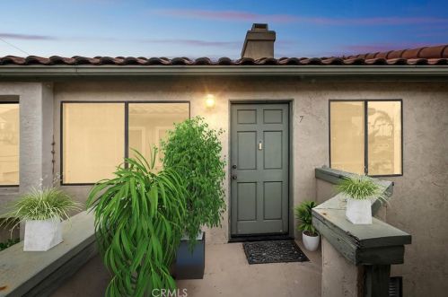 4525 Mississippi St, San Diego, CA 92116-2856