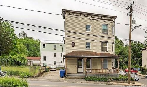 136 Washington St, Waterbury, CT 06706-1518