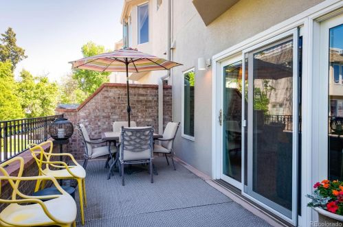 387 Ogden St, Denver CO 80205-5137 exterior