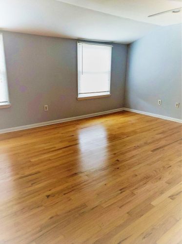 22 Crane Pkwy, Cranford NJ  07016-3459 exterior