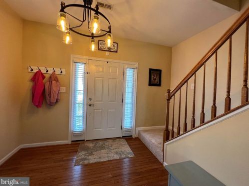 230 Pebble Vly Dr, Dover DE 19904-9469 exterior