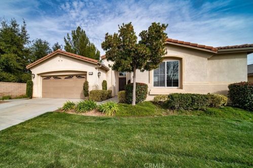 1562 Green Creek Trl, Beaumont CA  92223-7364 exterior