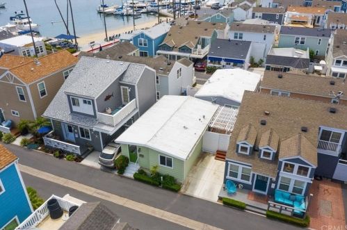 42 Cabrillo St, Newport Beach, CA 92663-4446