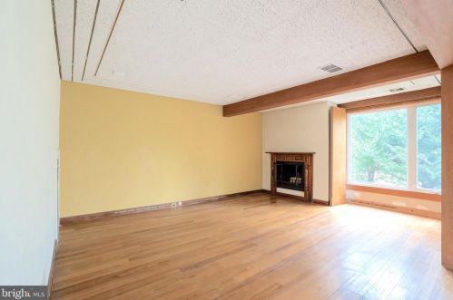 285-6 Chelsea Cir, Newtown Square PA  19073-2104 exterior