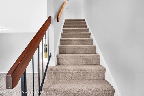 716 Sandra Pl, Bricktown NJ 08724-7047 exterior